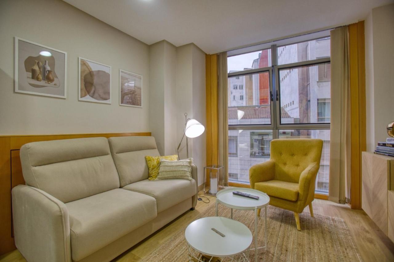 El Loft De Berta Daire Oviedo Dış mekan fotoğraf