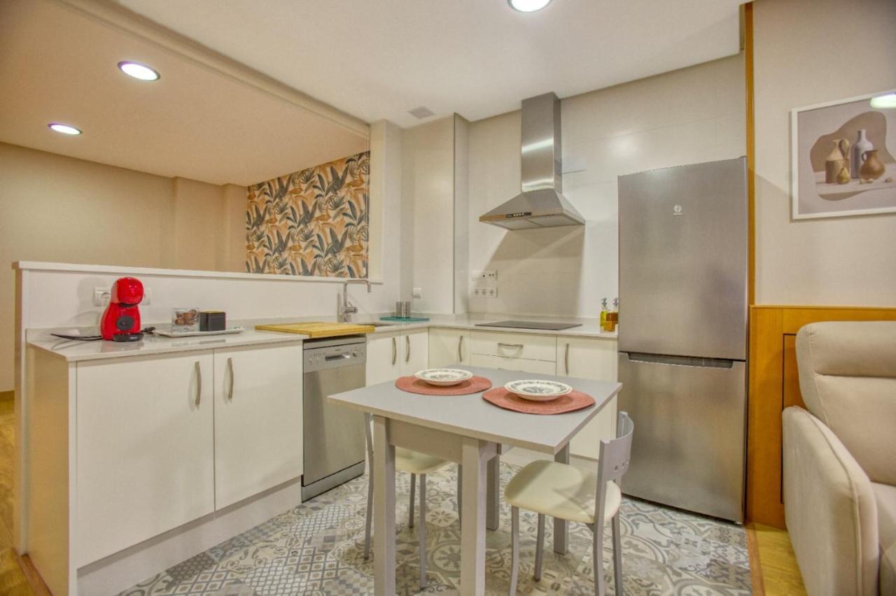 El Loft De Berta Daire Oviedo Dış mekan fotoğraf