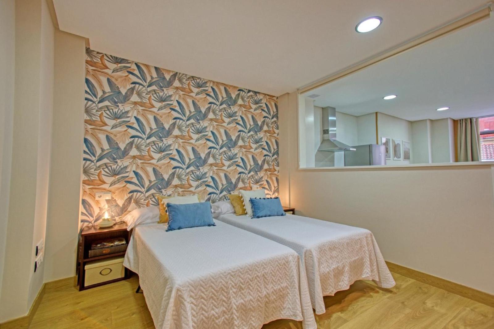 El Loft De Berta Daire Oviedo Dış mekan fotoğraf